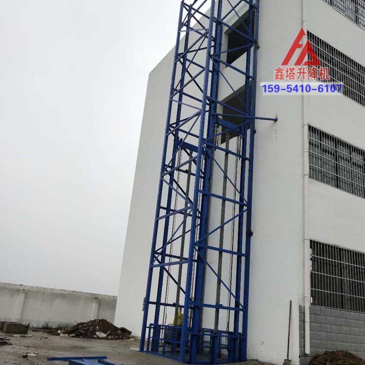 室外安裝三層導軌式升降貨梯 室外安裝三層導軌式升降貨梯